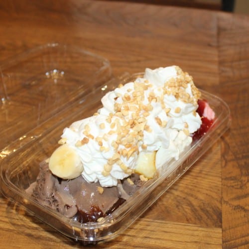 Vegan Banana Split.